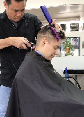 フラヘアー バービー Shampoo ‘N Style Salon ハワイ フラヘアー バービー Shampoo 'N Style Salon ハワイ