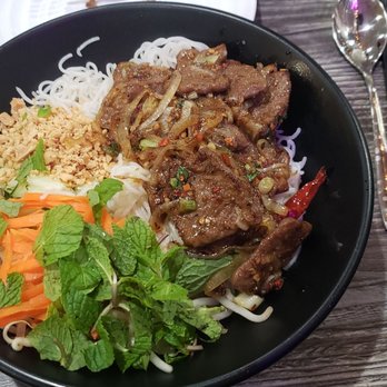 Mitasie Vegan Cafe - Spicy Lemongrass Soy Beef Vermicelli - Soup Near Me - Lake Forest, California Mitasie Vegan Cafe - Spicy Lemongrass Soy Beef Vermicelli - Soup Near Me - Lake Forest, California