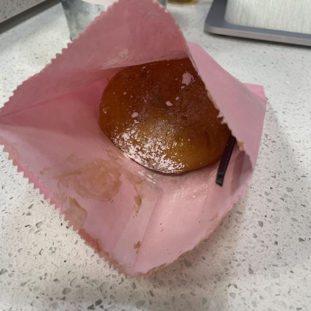 G's Creamery - Sweet bun (comes with one scoop of ice cream, one topping, and bun. $7 and some change as of 01/27/24 - Desserts Near Me - Fresno, California