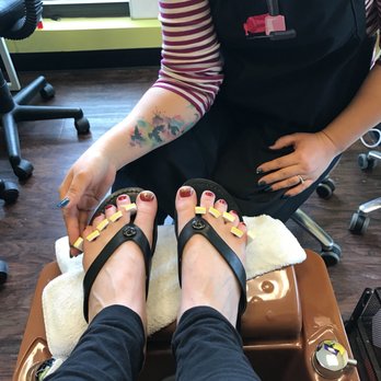 VIP Nails - Nail Salons Near Me - Arlington Heights, Illinois