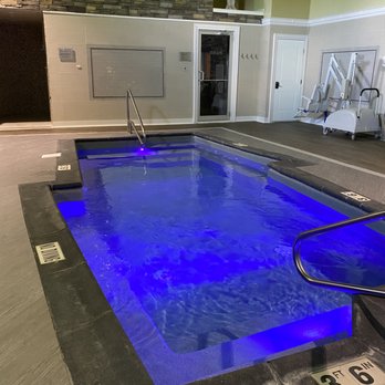 The Falls Spa - Oversized soaking pool - Medical Spas Near Me - Hudson, New York The Falls Spa - Oversized soaking pool - Medical Spas Near Me - Hudson, New York