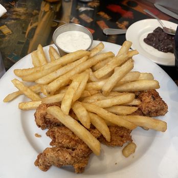 Rudy's Can't Fail Cafe - Kids chicken fingers & fries - American Near Me - Emeryville, California