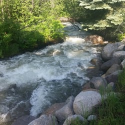 Elkhorn Lodge - Where the city meets to forest.