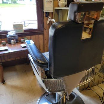 The Harmony Corner Store - a barber chair - Pizza Near Me - Glocester, Rhode Island The Harmony Corner Store - a barber chair - Pizza Near Me - Glocester, Rhode Island