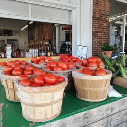 Barden's Farm Market