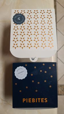 Winston Pies by null