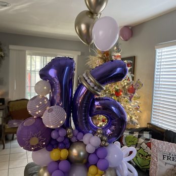 Xpress Balloon Decor - Rapunzel Balloon Bouquet - Balloon Services Near Me - Norwalk, California