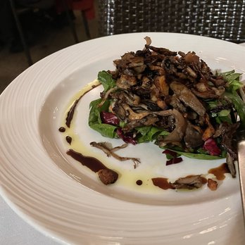 Piccolo Sogno - Grilled mushrooms w/ pancetta - Italian Near Me - Chicago, Illinois Piccolo Sogno - Grilled mushrooms w/ pancetta - Italian Near Me - Chicago, Illinois