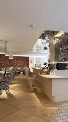 Café Dior by Dominique Crenn by null