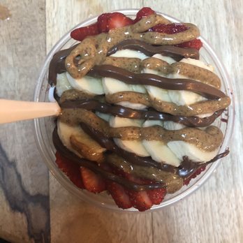 Fit Bowl - The Davis island with strawberries, banana, almost butter and Nutella! Heavenly - Acai Bowls Near Me - Tampa, Florida