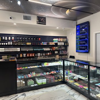 The Ounce - Inside - Cannabis Dispensaries Near Me - San Fernando Valley, California The Ounce - Inside - Cannabis Dispensaries Near Me - San Fernando Valley, California