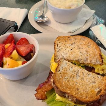 Metro Diner - Diners Near Me - Louisville, Kentucky Metro Diner - Diners Near Me - Louisville, Kentucky