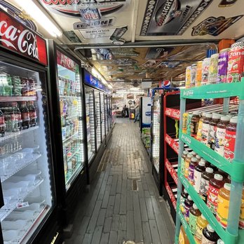 Blanche's Project I - the inside of a grocery store - Convenience Stores Near Me - Brooksville, Florida Blanche's Project I - the inside of a grocery store - Convenience Stores Near Me - Brooksville, Florida