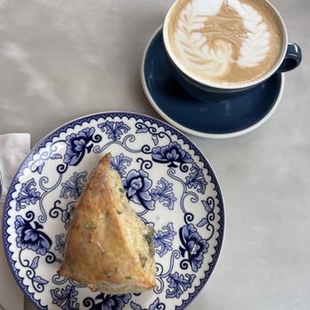 Ellie's - Scone & latte - Breakfast & Brunch Near Me - Providence, Rhode Island