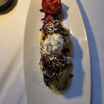 La Sen Bistro - Profiteroles - French Near Me - Walnut Creek, California La Sen Bistro - Profiteroles - French Near Me - Walnut Creek, California