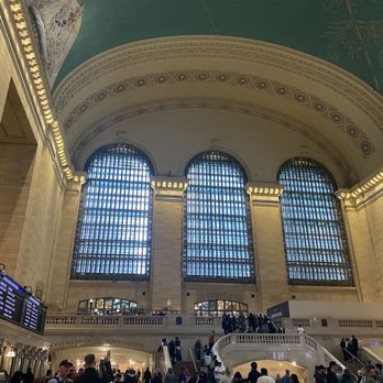 Grand Central Terminal - Interior views of the main hall - Landmarks & Historical Buildings Near Me - New York, New York Grand Central Terminal - Interior views of the main hall - Landmarks & Historical Buildings Near Me - New York, New York