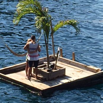 Ocean Grill - Couple proposing! - Steakhouses Near Me - Puerto Vallarta, JAL