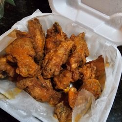 Julio's Pizza - Wings,their smallest option.