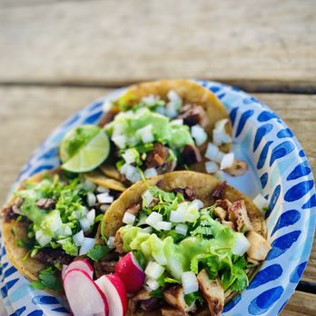 El Sabroson De La Linea 2 - Lengua, Cabeza, Pollo tacos - Food Trucks Near Me - Santa Clara, California El Sabroson De La Linea 2 - Lengua, Cabeza, Pollo tacos - Food Trucks Near Me - Santa Clara, California