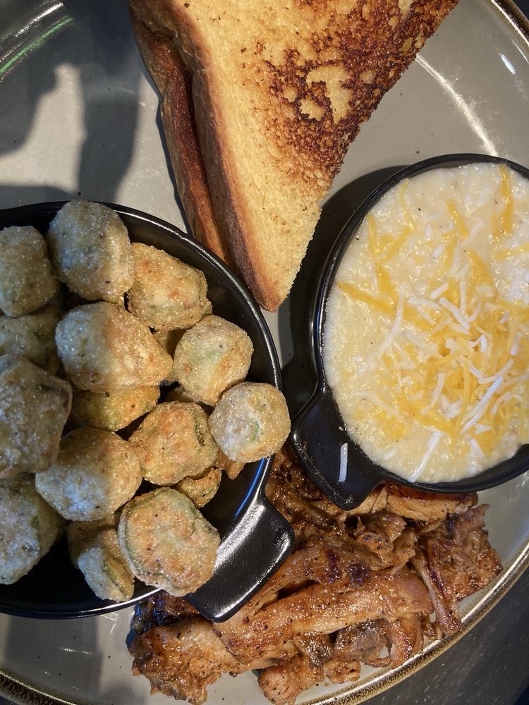 TOP HOG BBQ Updated September 2024 22 Photos & 33 Reviews 6419 W