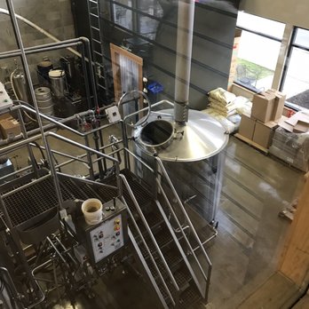 Chattanooga Brewing Co. - New American Near Me - Chattanooga, Tennessee
