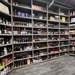 Reyes Adobe Beverage House - Whiskeys and bourbons