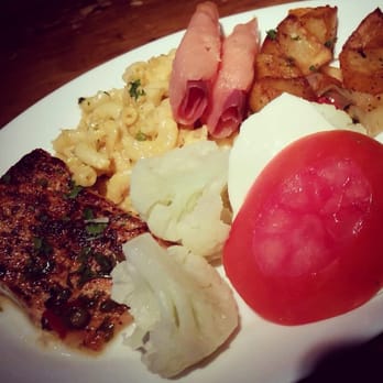 Ulysses - Baked salmon, cauliflower, smoked salmon, breakfast potatoes, and mac and cheese - Pubs Near Me - New York, New York Ulysses - Baked salmon, cauliflower, smoked salmon, breakfast potatoes, and mac and cheese - Pubs Near Me - New York, New York
