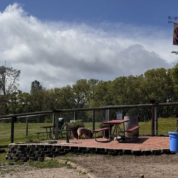 Heilman Dog Park - Dog Parks Near Me - Atascadero, California Heilman Dog Park - Dog Parks Near Me - Atascadero, California