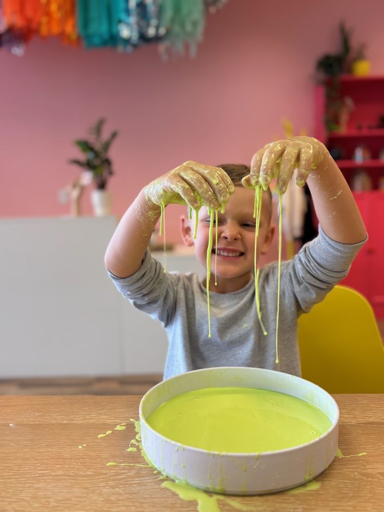 The Wonder Workshop Logo