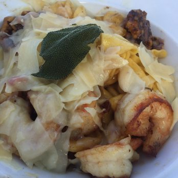 Peohe's - Truffle and ricotta cheese pasta with shrimp. - Seafood Near Me - Coronado, California