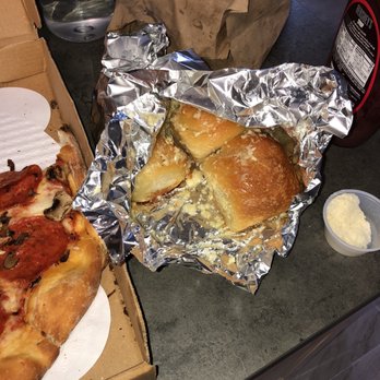 Zuccarelli - The best garlic knots - Pizza Near Me - Pompano Beach, Florida Zuccarelli - The best garlic knots - Pizza Near Me - Pompano Beach, Florida