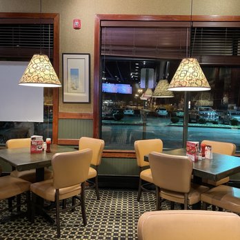 Ruby Tuesday - Very Roomy seating at Ruby Tuesday - American Near Me - Amsterdam, New York