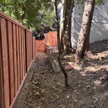 Maya’s Fences - Fences & Gates Near Me