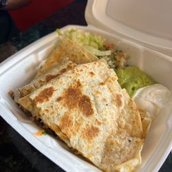 Giliberto's Mexican Taco Shop - Quesadilla
