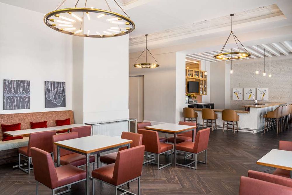 Hampton Inn & Suites - wedding in New Orleans, LA