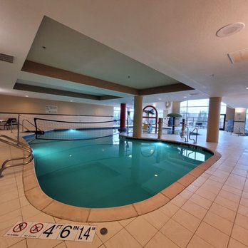 Hampton Inn & Suites Madison-West - Hotels Near Me - Madison, Wisconsin
