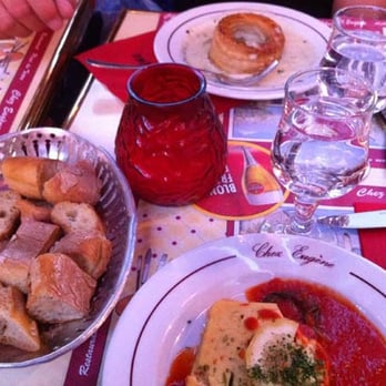 Chez Eugène - Cafes Near Me - Paris, 75