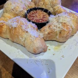 Rae's Coal Fired Pizza - Pull Apart Garlic Bread