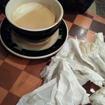 Boomtown Coffee - Dont sit on wobbly tables or else your coffee art gets ruined!!! - Cafes Near Me - Houston, Texas