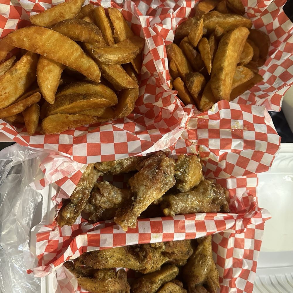 Robi Fire Wings - 15 Piece Chicken Wings Combo Parmesan wings, Lemon pepper wings, steak fries - Chicken Wings Near Me - Lathrop, California Robi Fire Wings - 15 Piece Chicken Wings Combo Parmesan wings, Lemon pepper wings, steak fries - Chicken Wings Near Me - Lathrop, California