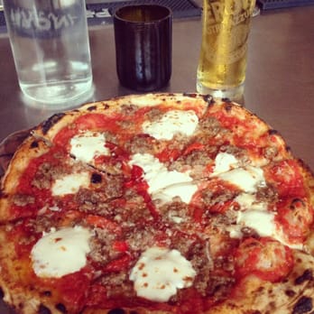The Backspace - Fennel sausage red pepper pizza - yum! Came out in less than 10 min! - Italian Near Me - Austin, Texas