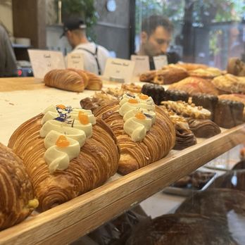 Abrah Bakery And Daily Bistro - Bakeries Near Me - Chicago, Illinois