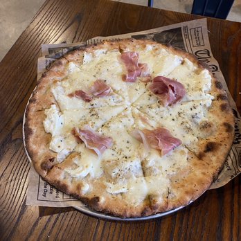 Fire on Fifth - Pizza Near Me - Peru, Illinois