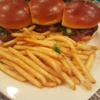 Hope Valley Diner - Baked brie and roast beef sliders with garlic frites - Diners Near Me - Durham, North Carolina Hope Valley Diner - Baked brie and roast beef sliders with garlic frites - Diners Near Me - Durham, North Carolina