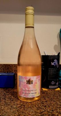 Riverview Wine & Spirits by null