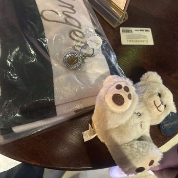 Swingers - BREE AT THE CARNIVAL ARCADE WAS THE BEST! She was so kind and thoughtful and she really went above and beyond! THANK YOU BREE!!! - Bars Near Me - Las Vegas, Nevada