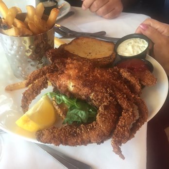 Claudio's Restaurant - Soft shell crab - Seafood Near Me - Greenport, New York