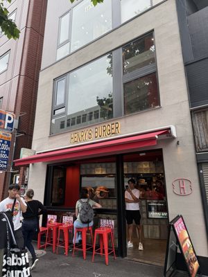 HENRY'S BURGER Daikanyama by null