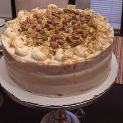 Great Bakes Cheesecakes - White Chocolate Pistachio Cake