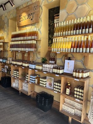 Savannah Bee Company by null